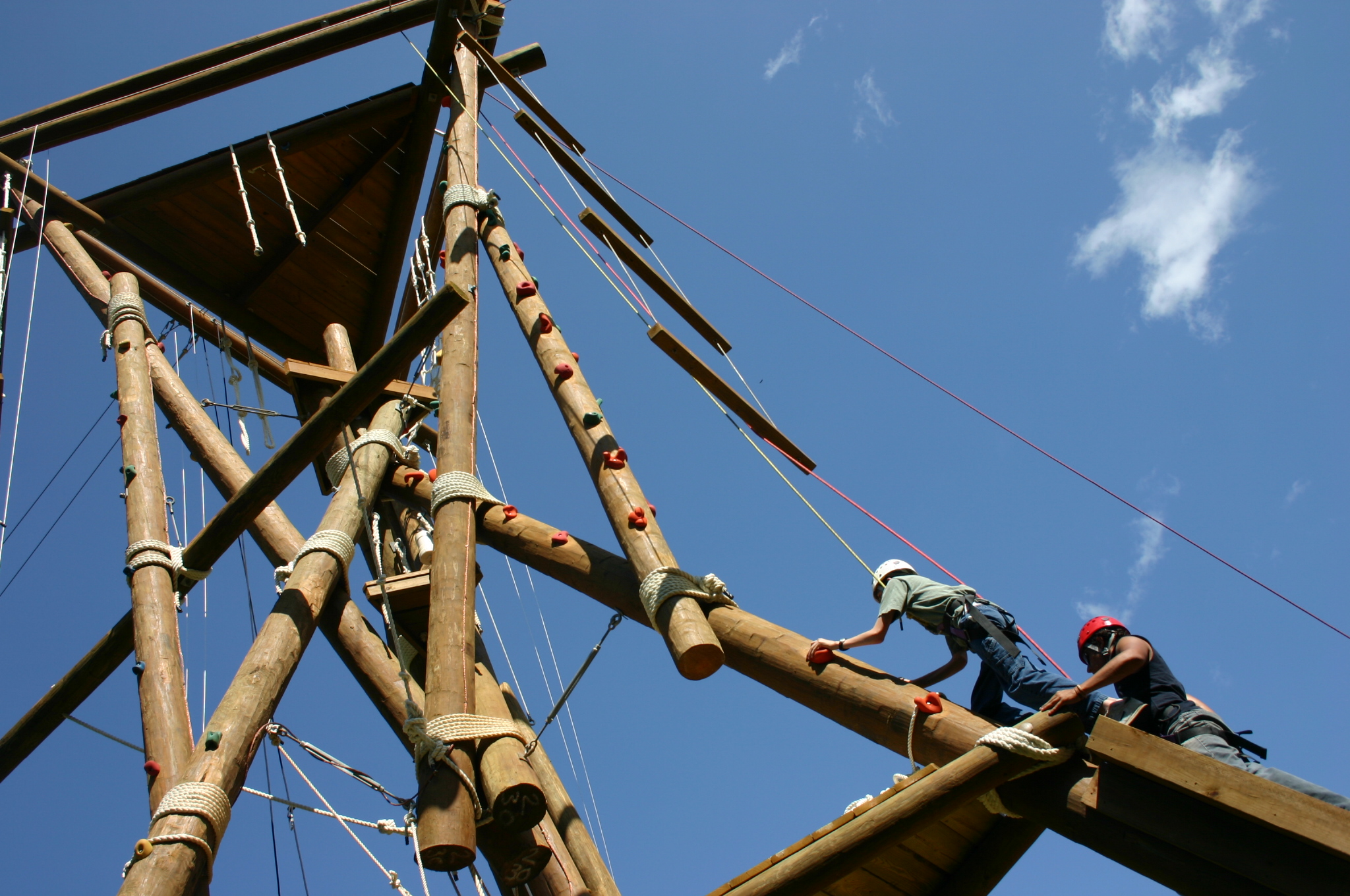 Highlight on our Ropes/Adventure Course Chug! - Camp Ramah